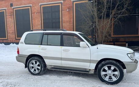 Toyota Land Cruiser 100 рестайлинг 2, 2000 год, 1 200 000 рублей, 3 фотография