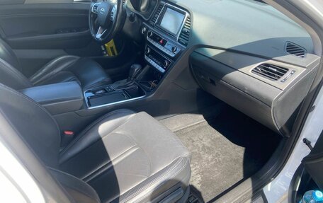 Hyundai Sonata VII, 2019 год, 2 200 000 рублей, 8 фотография