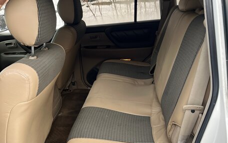 Toyota Land Cruiser 100 рестайлинг 2, 2000 год, 1 200 000 рублей, 7 фотография