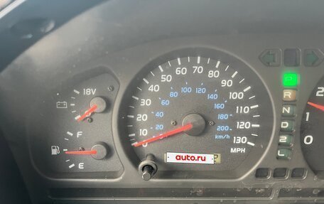 Toyota Land Cruiser 100 рестайлинг 2, 2000 год, 1 200 000 рублей, 8 фотография