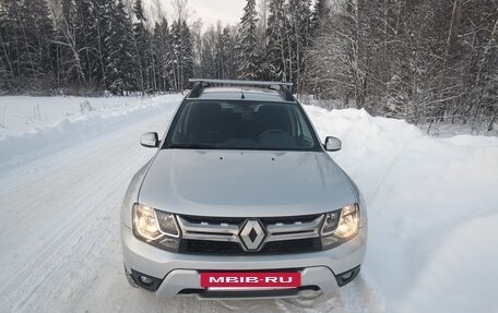 Renault Duster I рестайлинг, 2018 год, 1 750 000 рублей, 3 фотография