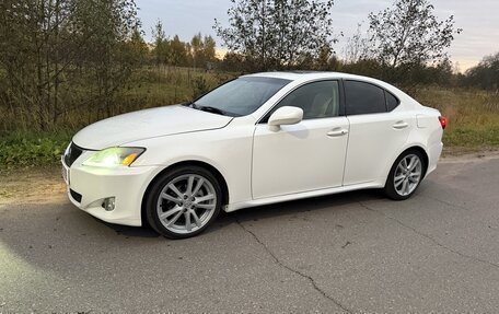 Lexus IS II рестайлинг 2, 2006 год, 1 200 000 рублей, 3 фотография
