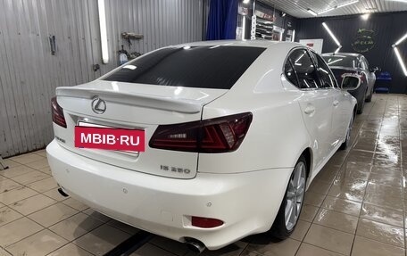Lexus IS II рестайлинг 2, 2006 год, 1 200 000 рублей, 8 фотография