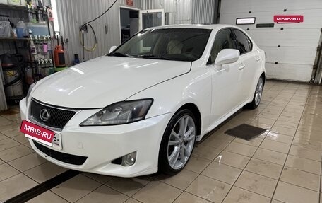 Lexus IS II рестайлинг 2, 2006 год, 1 200 000 рублей, 6 фотография