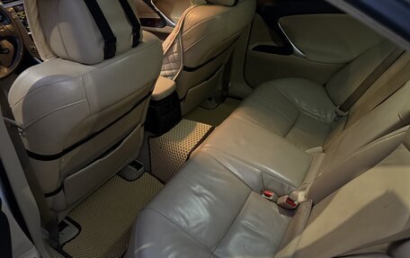 Lexus IS II рестайлинг 2, 2006 год, 1 200 000 рублей, 15 фотография