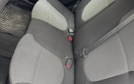 Hyundai Solaris II рестайлинг, 2012 год, 695 000 рублей, 9 фотография