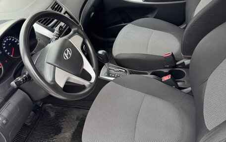 Hyundai Solaris II рестайлинг, 2012 год, 695 000 рублей, 7 фотография