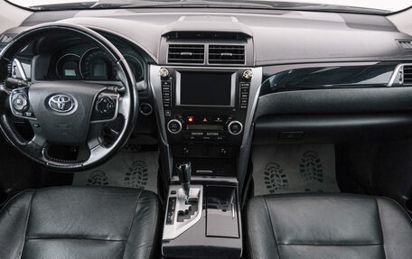 Toyota Camry, 2014 год, 1 799 000 рублей, 8 фотография