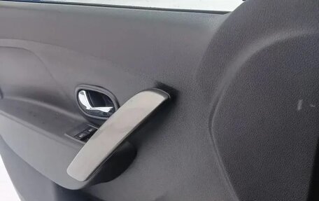 Renault Logan II, 2014 год, 600 000 рублей, 5 фотография