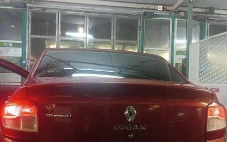 Renault Logan II, 2014 год, 600 000 рублей, 3 фотография