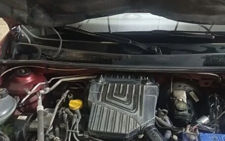 Renault Logan II, 2014 год, 600 000 рублей, 9 фотография