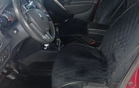 Renault Logan II, 2014 год, 600 000 рублей, 15 фотография