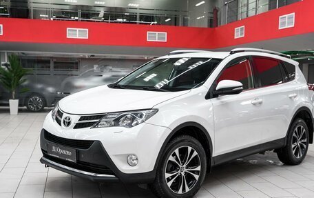 Toyota RAV4, 2015 год, 1 750 000 рублей, 5 фотография