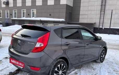 Hyundai Solaris II рестайлинг, 2012 год, 730 000 рублей, 6 фотография