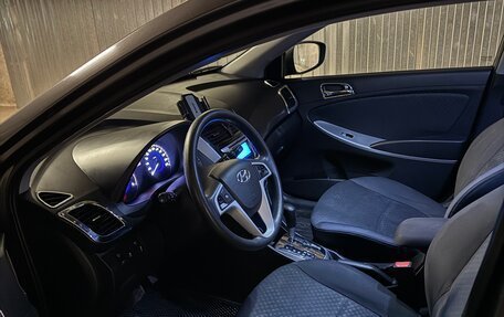 Hyundai Solaris II рестайлинг, 2012 год, 730 000 рублей, 18 фотография