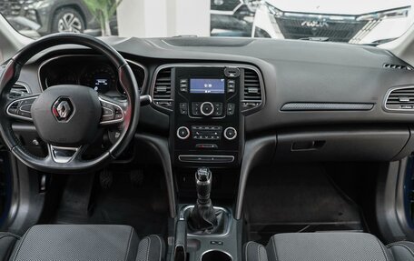 Renault Megane IV, 2018 год, 1 250 000 рублей, 9 фотография