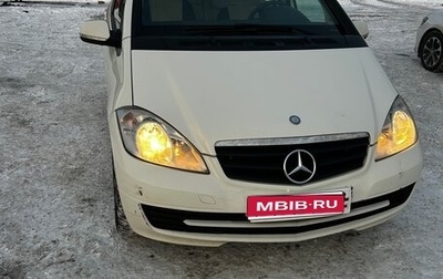 Mercedes-Benz A-Класс, 2011 год, 700 000 рублей, 1 фотография