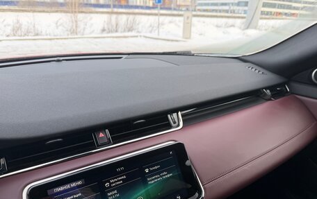 Land Rover Range Rover Evoque II, 2019 год, 4 250 000 рублей, 6 фотография