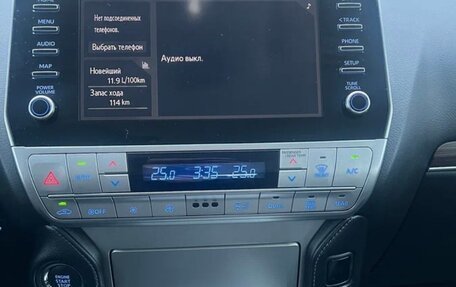 Toyota Land Cruiser Prado 150 рестайлинг 2, 2021 год, 5 000 000 рублей, 6 фотография