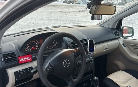 Mercedes-Benz A-Класс, 2011 год, 700 000 рублей, 6 фотография