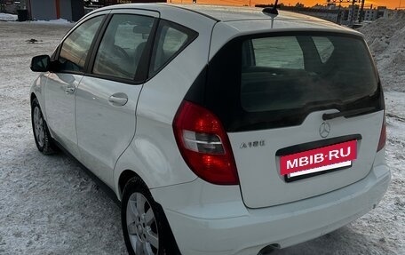 Mercedes-Benz A-Класс, 2011 год, 700 000 рублей, 3 фотография