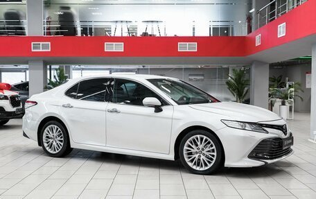 Toyota Camry, 2019 год, 2 690 000 рублей, 3 фотография