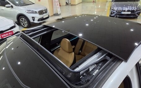 KIA K5, 2023 год, 2 200 000 рублей, 15 фотография