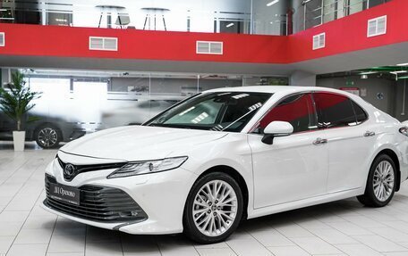 Toyota Camry, 2019 год, 2 690 000 рублей, 5 фотография