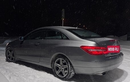 Mercedes-Benz E-Класс, 2012 год, 1 950 000 рублей, 6 фотография