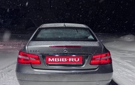 Mercedes-Benz E-Класс, 2012 год, 1 950 000 рублей, 5 фотография