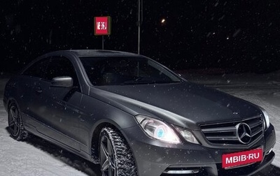 Mercedes-Benz E-Класс, 2012 год, 1 950 000 рублей, 1 фотография