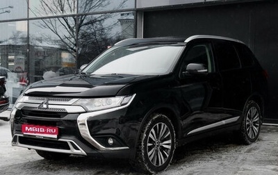 Mitsubishi Outlander III рестайлинг 3, 2019 год, 2 550 000 рублей, 1 фотография