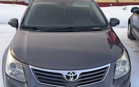 Toyota Avensis III рестайлинг, 2009 год, 850 000 рублей, 1 фотография