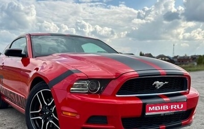 Ford Mustang VI рестайлинг, 2013 год, 2 100 000 рублей, 1 фотография