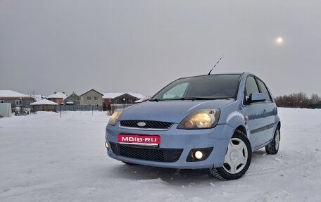 Ford Fiesta, 2006 год, 395 000 рублей, 1 фотография