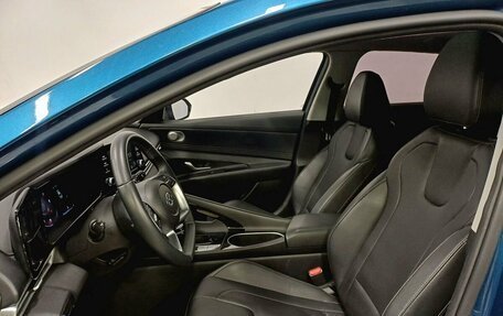 Hyundai Elantra, 2023 год, 2 199 000 рублей, 22 фотография