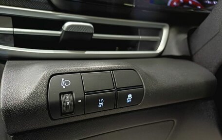 Hyundai Elantra, 2023 год, 2 199 000 рублей, 21 фотография