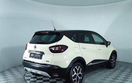Renault Kaptur I рестайлинг, 2019 год, 1 199 000 рублей, 5 фотография