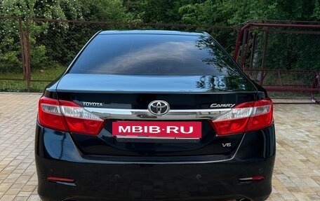 Toyota Camry, 2014 год, 1 300 000 рублей, 2 фотография