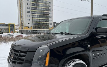 Cadillac Escalade III, 2007 год, 1 850 000 рублей, 5 фотография