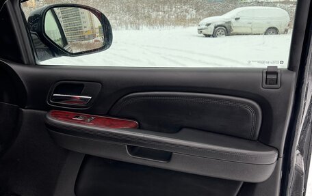 Cadillac Escalade III, 2007 год, 1 850 000 рублей, 17 фотография