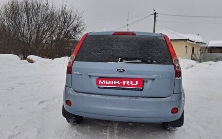 Ford Fiesta, 2006 год, 395 000 рублей, 3 фотография