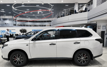 Mitsubishi Outlander III рестайлинг 3, 2014 год, 1 420 000 рублей, 12 фотография