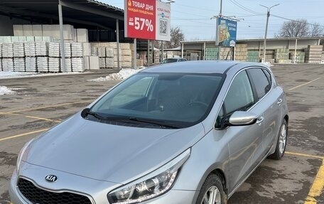 KIA cee'd III, 2014 год, 1 300 000 рублей, 2 фотография