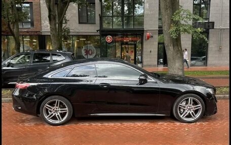 Mercedes-Benz E-Класс, 2018 год, 3 850 000 рублей, 3 фотография