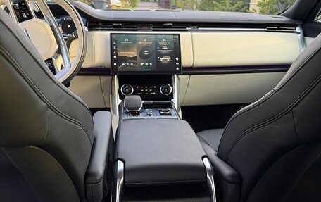 Land Rover Range Rover IV рестайлинг, 2022 год, 20 900 000 рублей, 8 фотография
