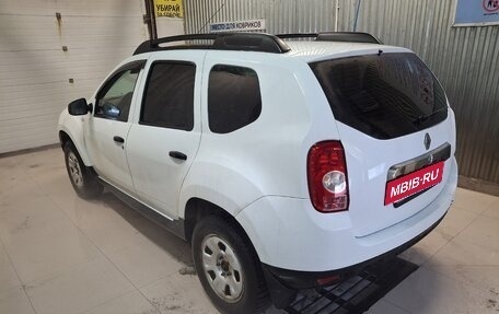 Renault Duster I рестайлинг, 2014 год, 950 000 рублей, 4 фотография