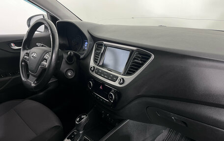 Hyundai Solaris II рестайлинг, 2017 год, 1 244 000 рублей, 11 фотография