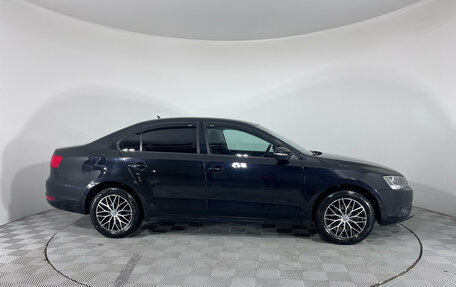 Volkswagen Jetta VI, 2013 год, 999 000 рублей, 4 фотография