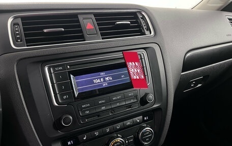 Volkswagen Jetta VI, 2013 год, 999 000 рублей, 14 фотография